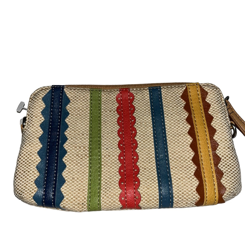 Relic crossbody/wristlet
